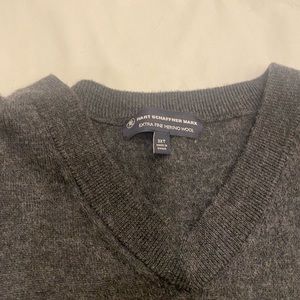 Mens Dark Gray V Neck Merino Wool 3XT Hart Schaffner Marx